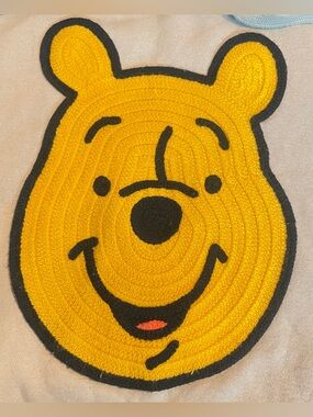 Disney Winnie the Pooh Beige Tan Hoodie Pullover Hooded Sweatshirt Size Large